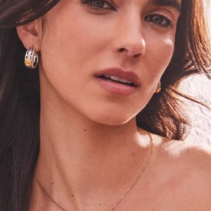 Ansel Rose 14k Yellow Gold Pendant Necklace in White Diamond - alternate view