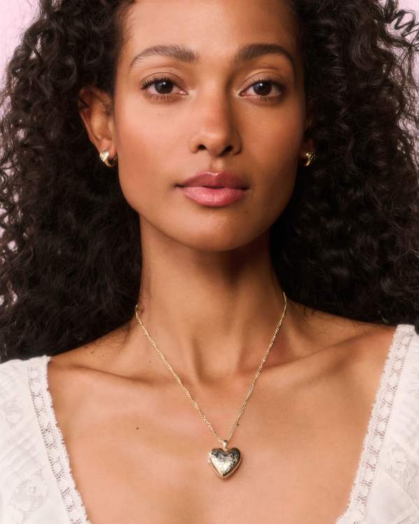 Kendra Scott x LoveShackFancy Heart Gold Locket Necklace - alternate view