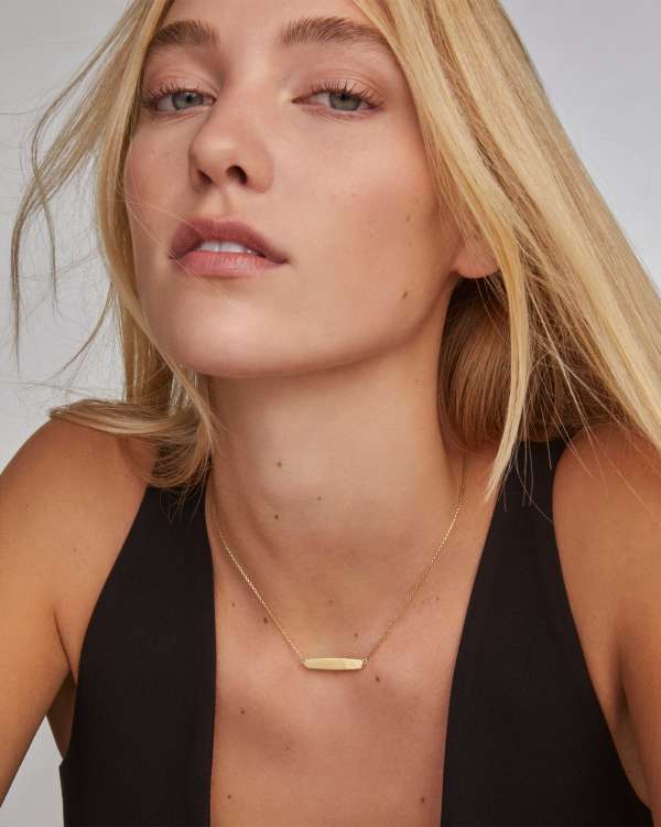 Mattie Bar Pendant Necklace in 18k Gold Vermeil - alternate view