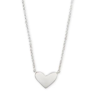 Ari Heart Pendant Necklace in Sterling Silver