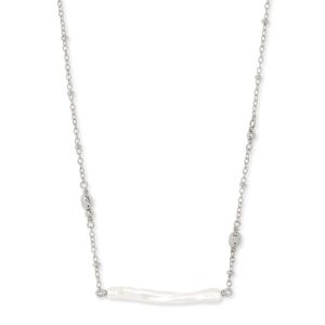 Eileen Silver Pendant Necklace in Freshwater Cultured Pearl